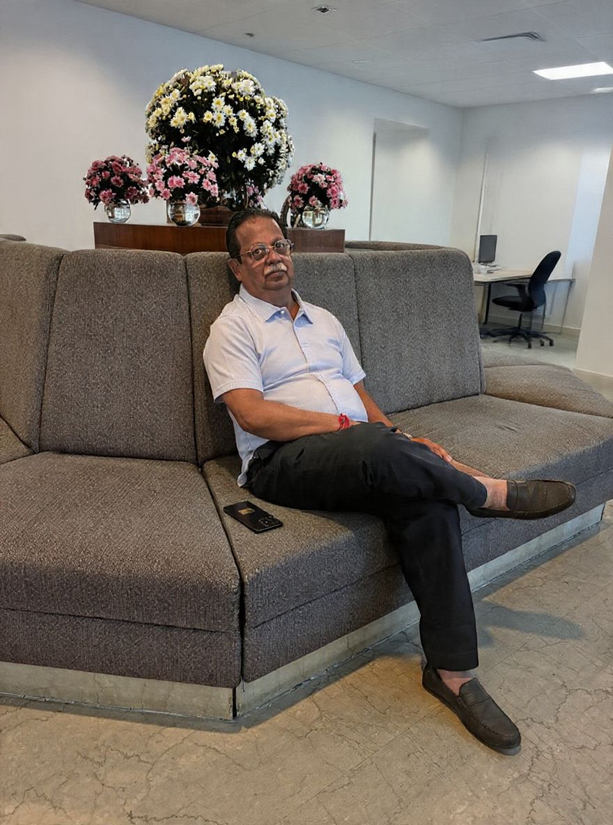 Pravir Chakravarty